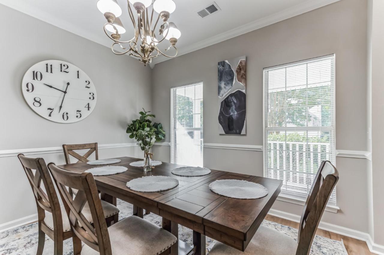 Lowcountry Haven - Game Rm + King Bds, Mins 2 Dwtn Holiday home *