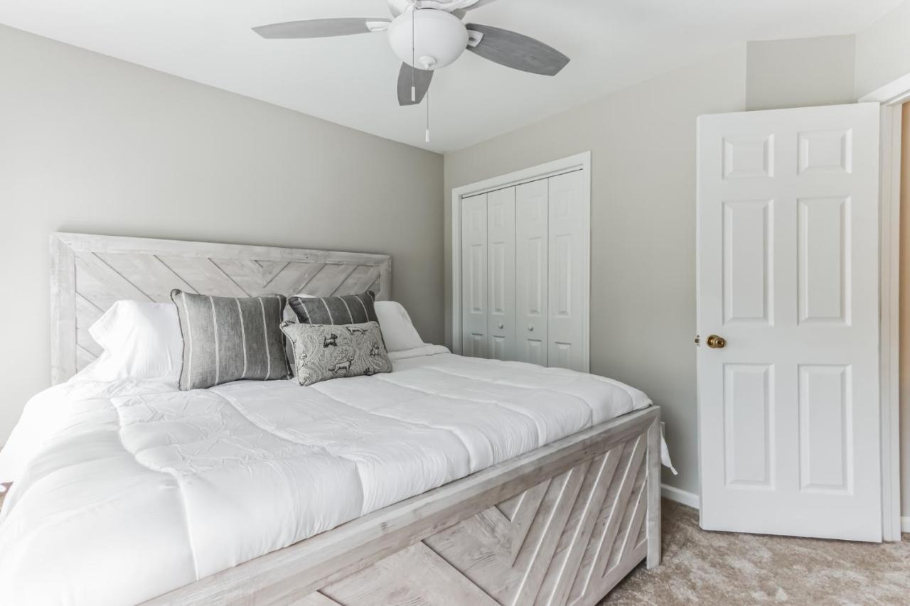 Lowcountry Haven - Game Rm + King Bds, Mins 2 Dwtn Holiday home