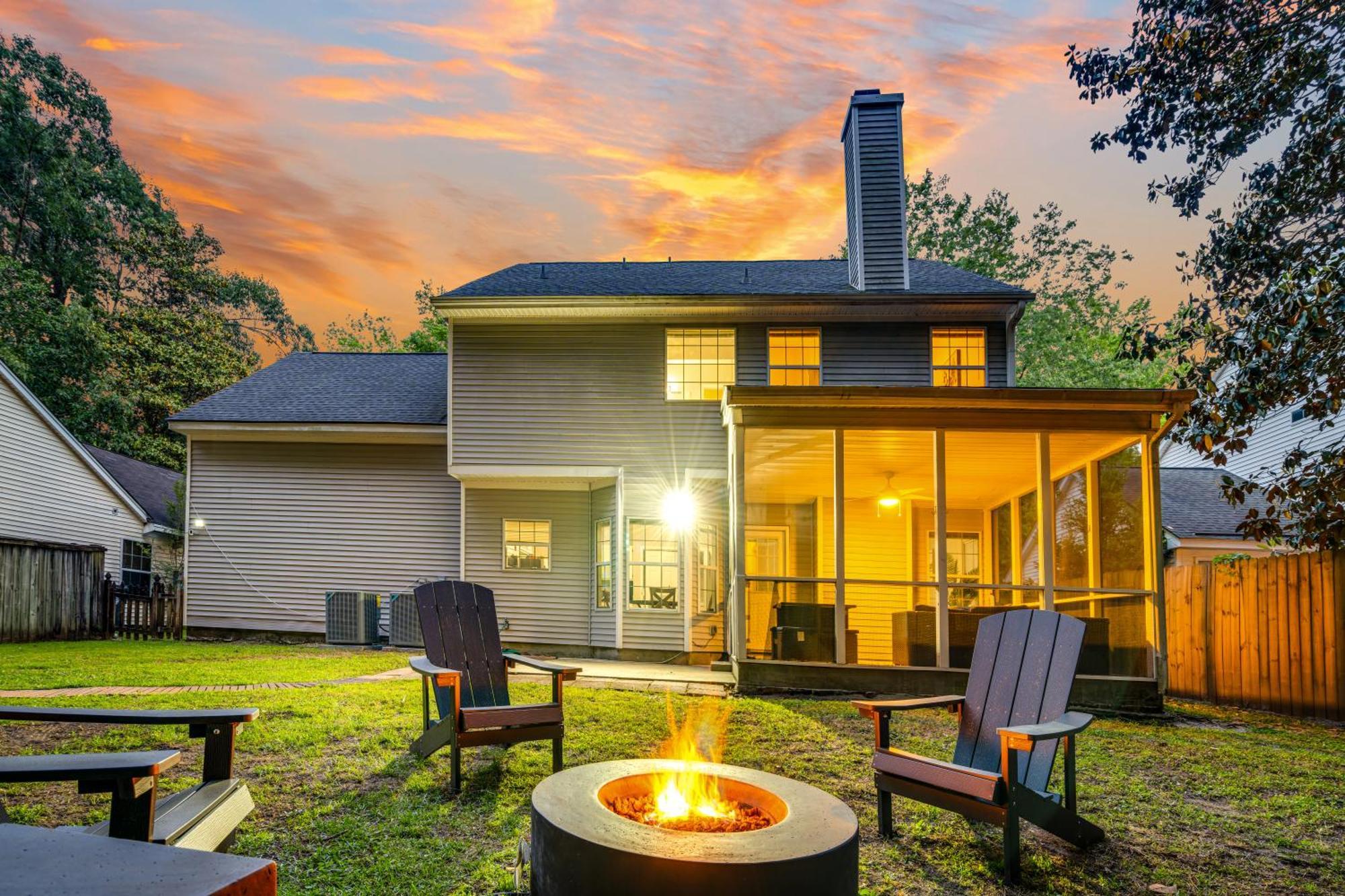 Lowcountry Haven - Game Rm + King Bds, Mins 2 Dwtn Holiday home Charleston